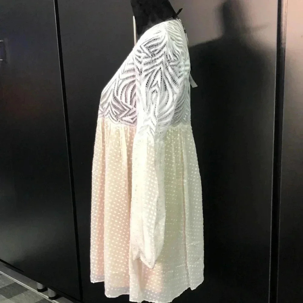 Bcbg Maxazria Kitra,Baby Doll,Embroidered Lace, Pin Dot,Balloon Sleeve,Lined — image 4 of 8